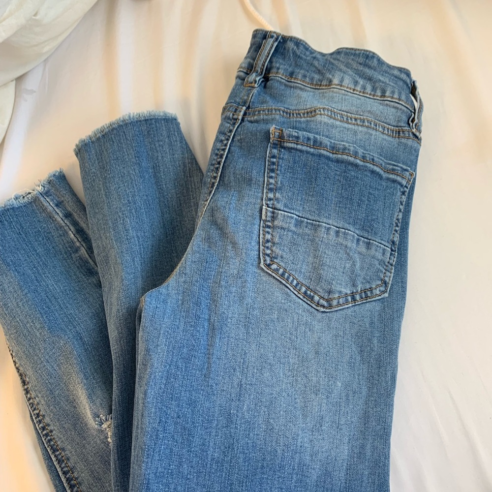 jeans - Picture 2 of 3